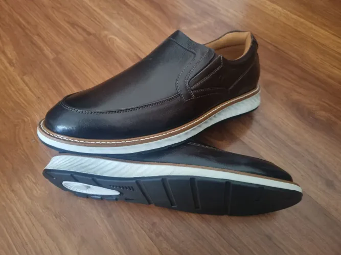 Sapatênis Rosa de nilo de couro marrom 