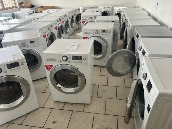 Lava e Seca LG e Samsung semi novas 