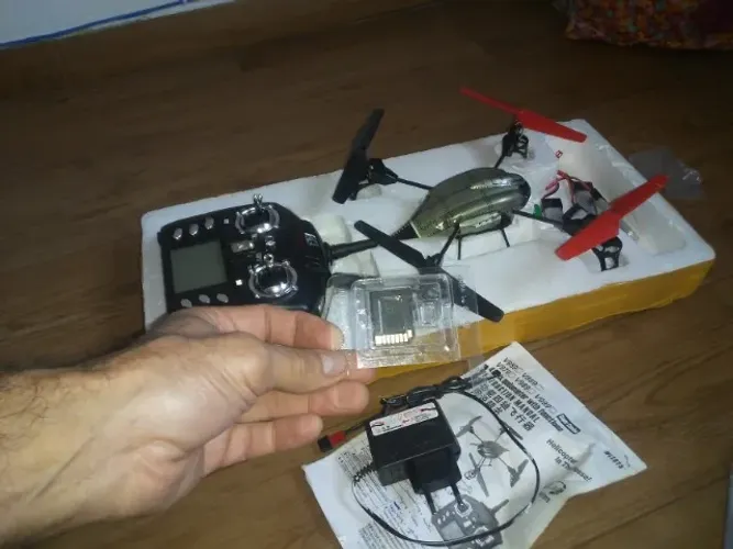 Drone V959