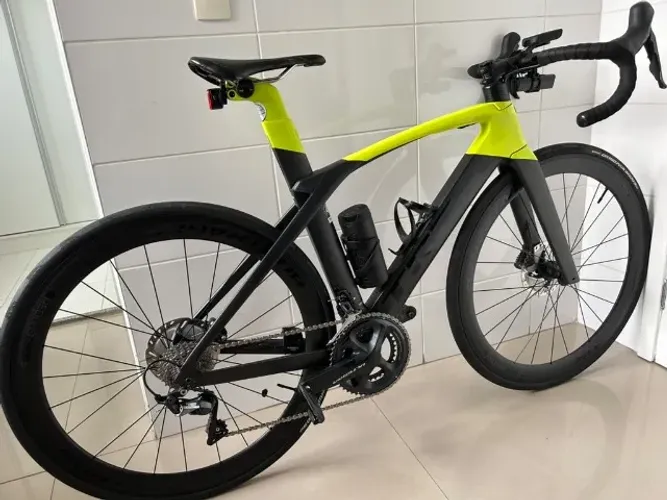 Trek Madone SL6 - 2021