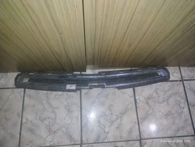 Grade Superior Cromada GM Cobalt 2015
