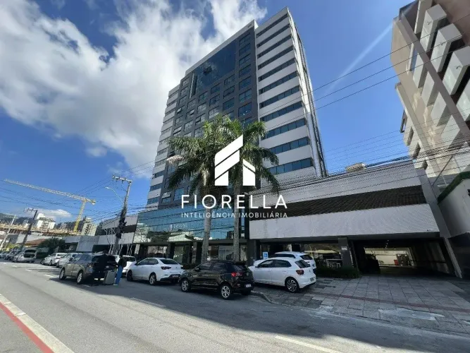 Sala Comercial à venda no bairro Trindade em Florianópolis - SC