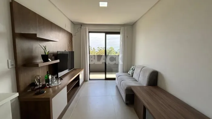 Apartamento com sacada aberta no View Place no Passo de Torres SC