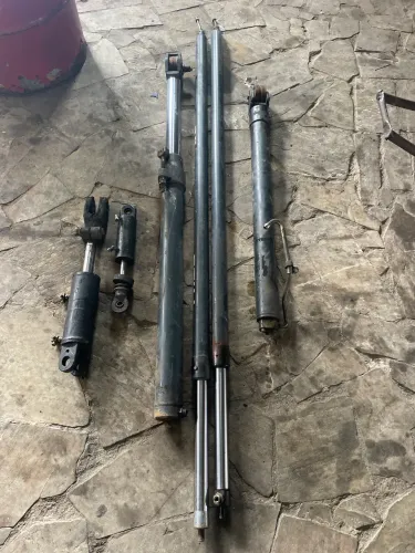 Pistão hidráulico 