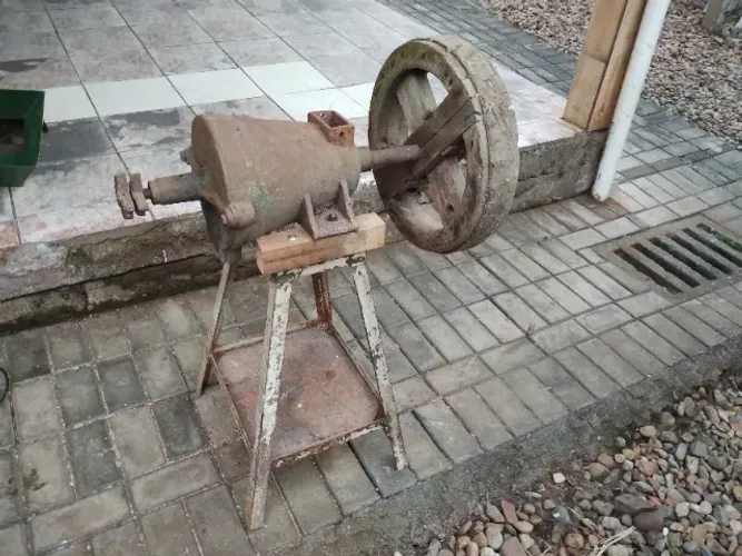 Triturador grande de milho
