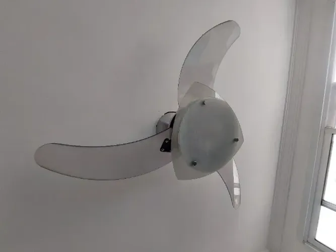 VENTILADOR DE TETO PARA SALA.