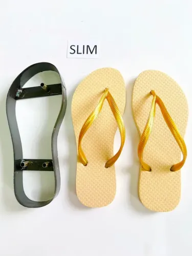 Abra já seu próprio negócio temos a máquina de fazer chinelo e as navalhas de corte 