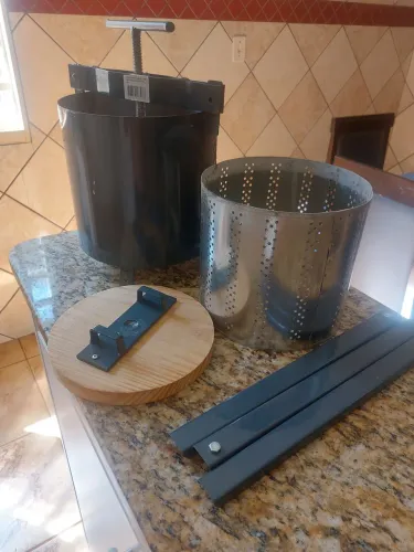 Prença pra banha semi nova