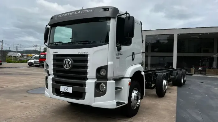 Vw 30.280 8x2 Ano 2022 Apenas 54 Mil Km Plataforma No Doc