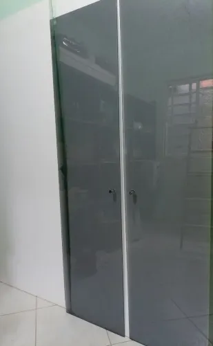 Duas Portas de Vidro Fumê 6mm - Para Armário ou Box