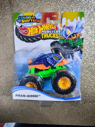 Hot Wheels Monster Truck Color Shifters Piranha - Lacrado - Muda de cor