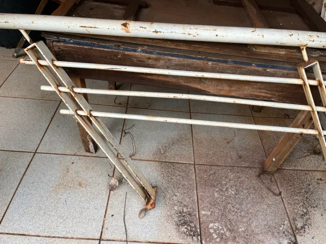 Corrimão (par) para escadas de 2 a 3 degraus