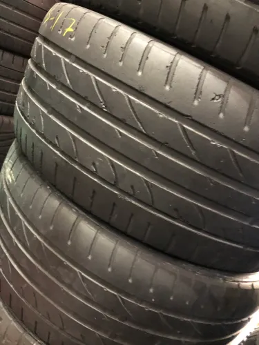 Pneus 235/45/17 por 699$ os 4 instalados i30 Jetta saúde