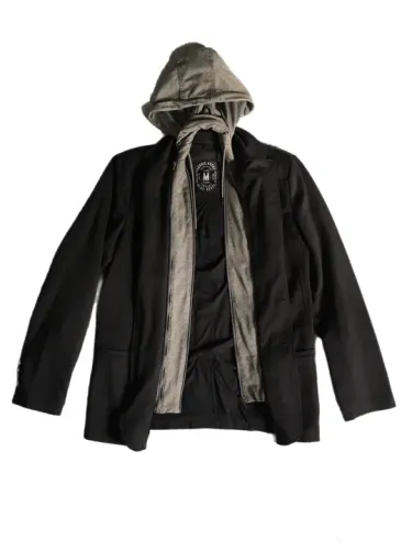 Casaco Masculino com Capuz - Preto