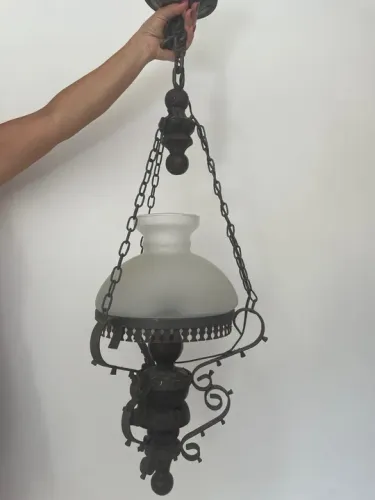 Lustre para Rústico antigo de ferro com cúpula de vidro