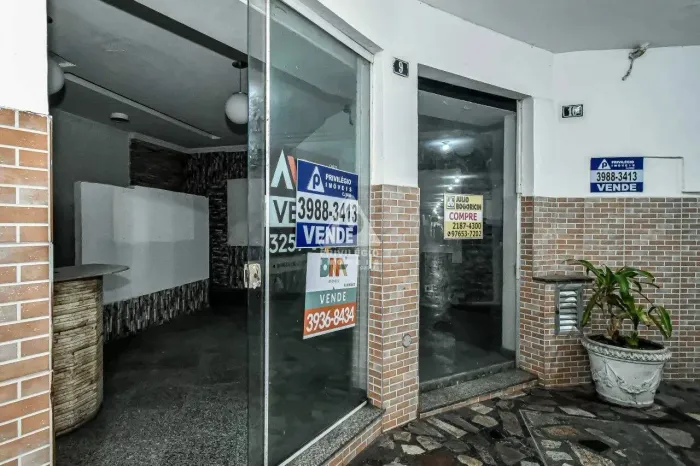 Loja em galeria no Flamengo