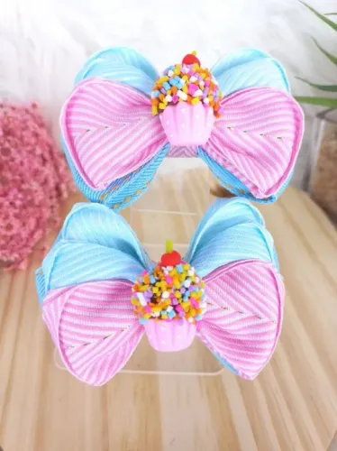 PAR DE LAÇOS CUPCAKE INFANTIL