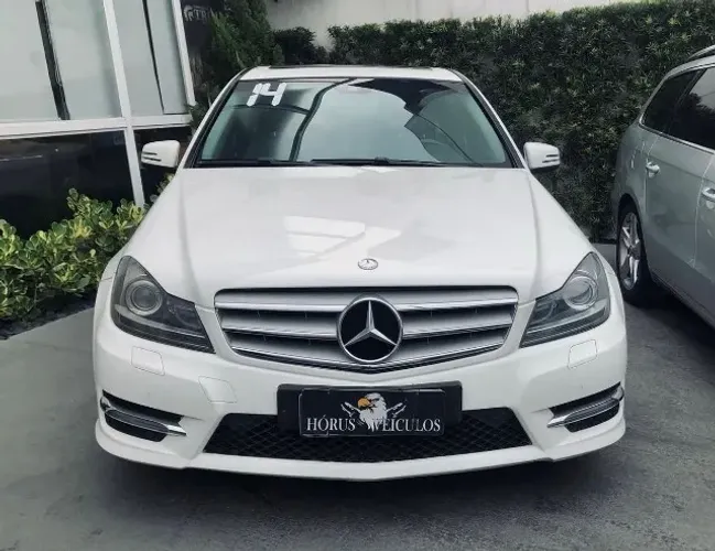 Mercedes-Benz C-250 CGI Sport 1.8 16V Aut. 2014