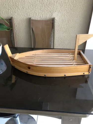 Barco madeira Sushi e Sashimi 60cm