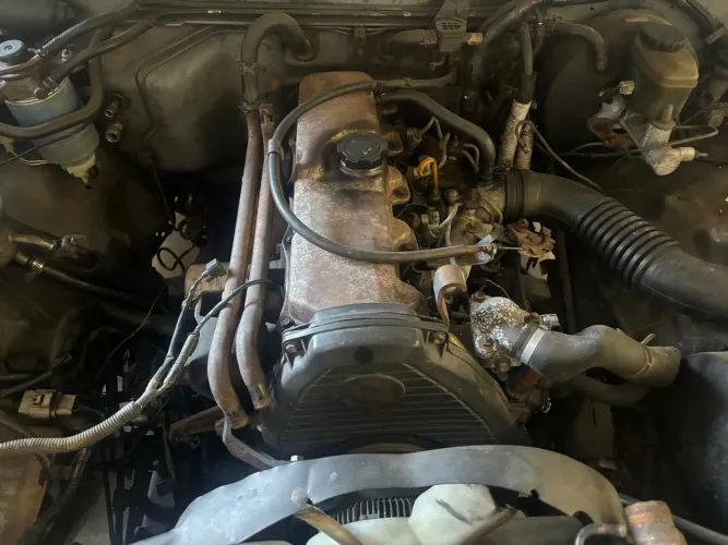 Motor Toyota Hilux 2.8 diesel 1993
