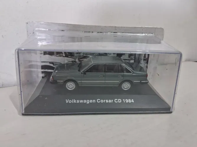 Carrinho Volkswagen Corsar CD 1984 - Escala 1:43