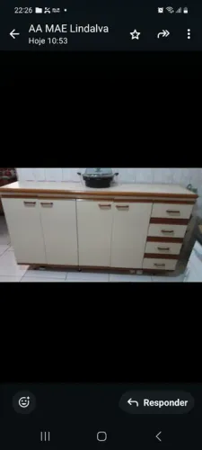 Buffet de madeira 