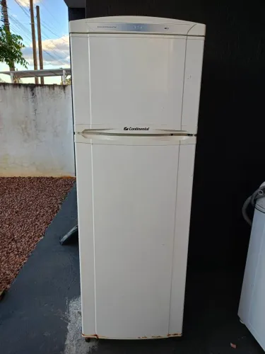 Geladeira Duplex Continental