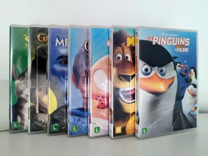 DVD Kit Dreamworks - Shrek Madagascar Pinguins Gato de Botas Megamente Capitão Cueca