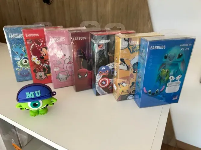 Fone Airpods Pro2 - Com Case de Personagens