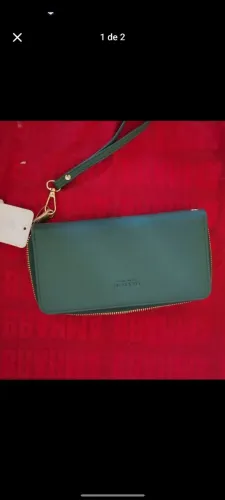 Carteira verde LCKY218Y