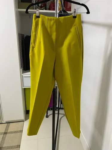 Calça alfaiataria Zara