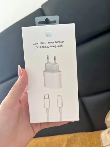 Carregador de iPhone completo