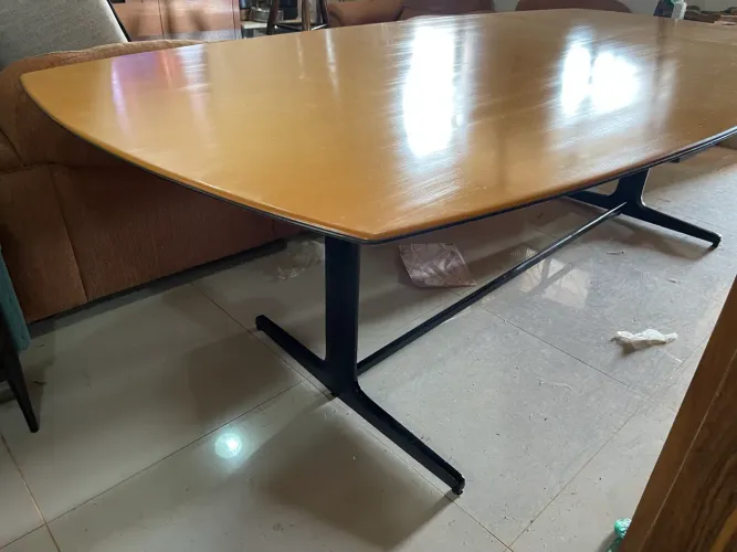 Mesa jantar ou reunião oval 2,40 por 1,20 