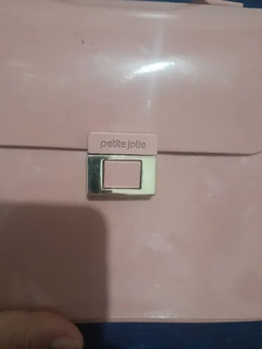 Vendo linda bolinha petitejolie valor 50 reais oportunidade unica