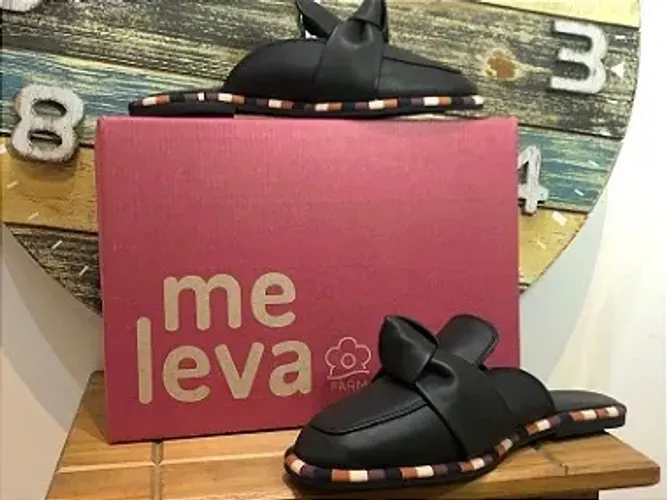 MULE FAIXA NO PRETO FARM