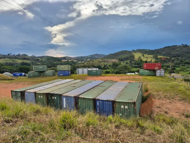 Containers Nacionalizados de 6 e 12 metros