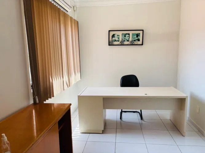 Sala Comercial em Petrópolis 