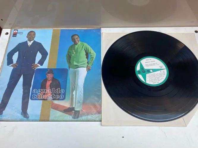 Disco de Vinil Agnaldo Timóteo - Clássico da Música Brasileira