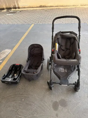 Carrinho e Bebê Conforto Cosco BRINDE cadeirinha balanço