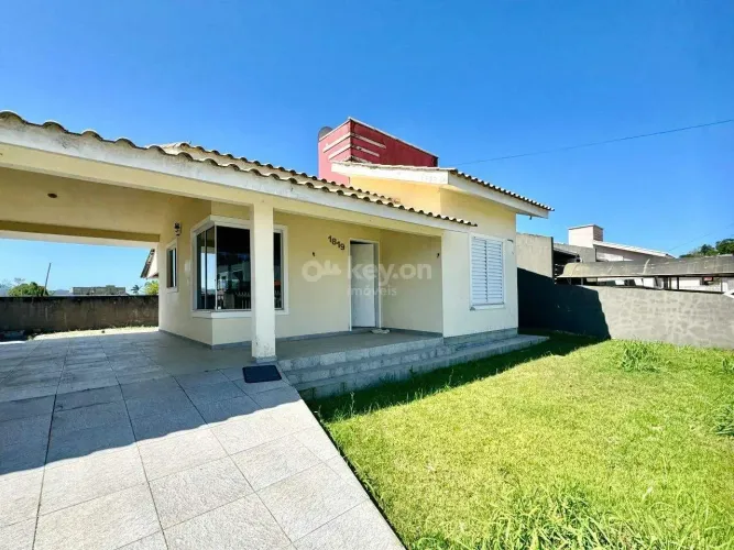 Casa para aluguel, 2 quartos, 2 vagas, Caçador - Capivari de Baixo/SC