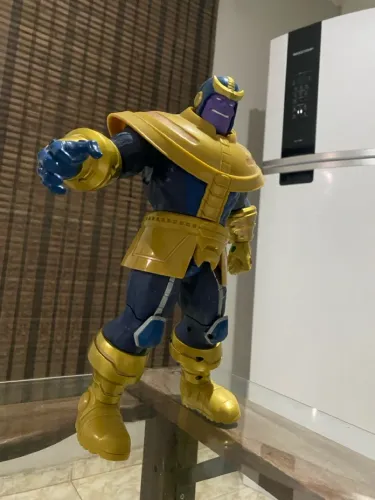 Boneco Thanos original Disney