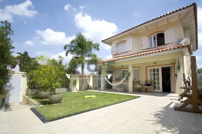 Casa com 3 dormitórios , sendo 3 suítes à venda - Granja Viana - Cotia/SP