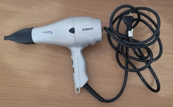 Secador Taiff Fox Ion 127v