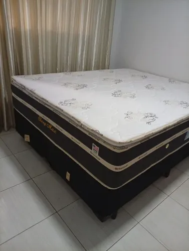 Cama Queen