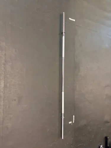BARRA RETA MACIÇA CROMADA 1,8m 28,5mm