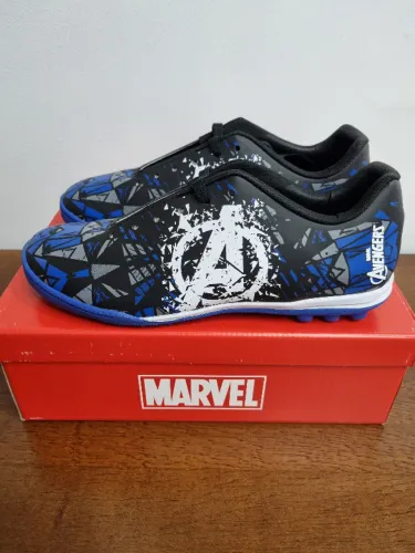 Chuteira Society Disney Marvel Vingadores Unissex - Número 37 - Nova