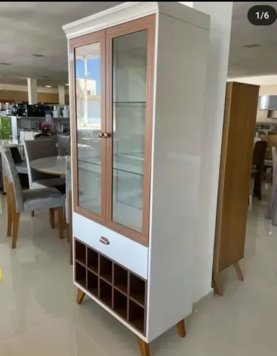 Cristaleira com 2 Portas e Prateleiras - entrego hoje R$ 1299,99 a vista