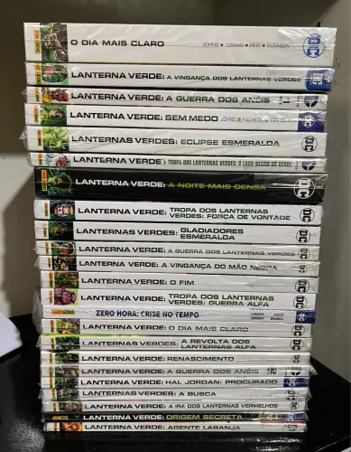 Lanterna verde deluxe 23 volumes capa dura em ótimo estado 