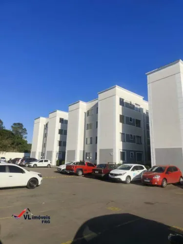 Apartamento em São José dos Pinhais semi mobiliado