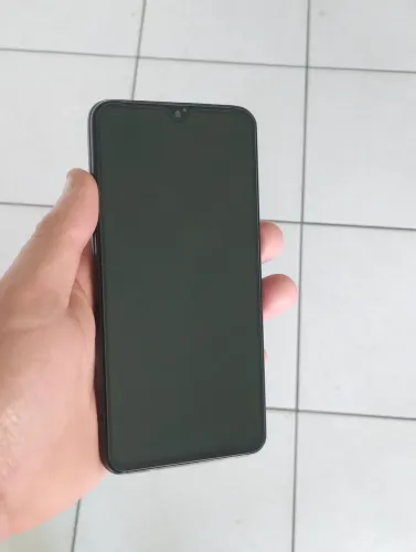 Vende-se Celular Samsung Galaxy A10 ( 32 Giga Memória )
